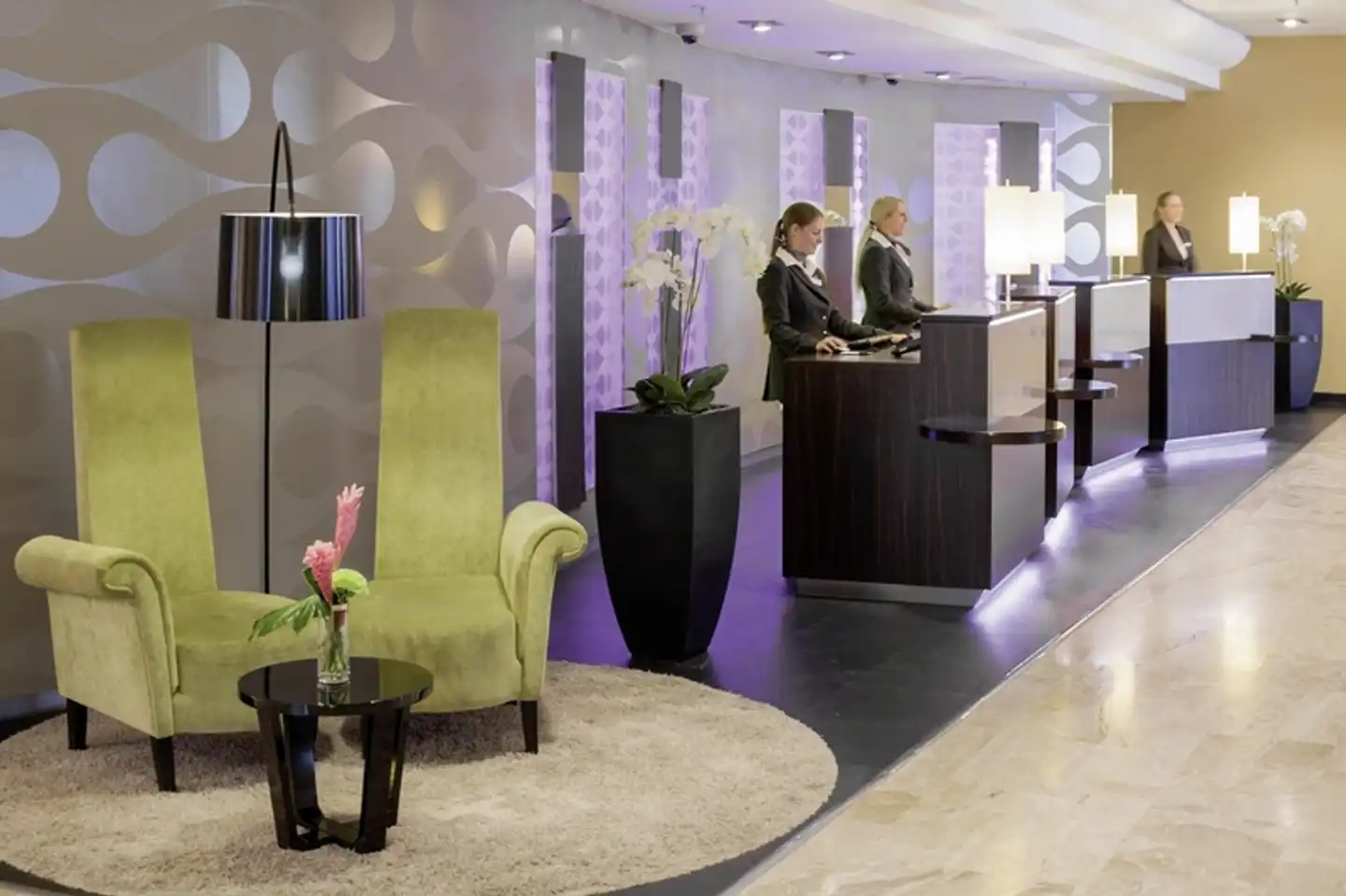 Crowne Plaza Berlin City Centre Ku'Damm Lobby