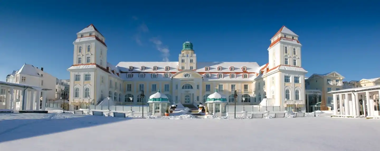 A-ROSA Kurhaus Binz Aussenansicht