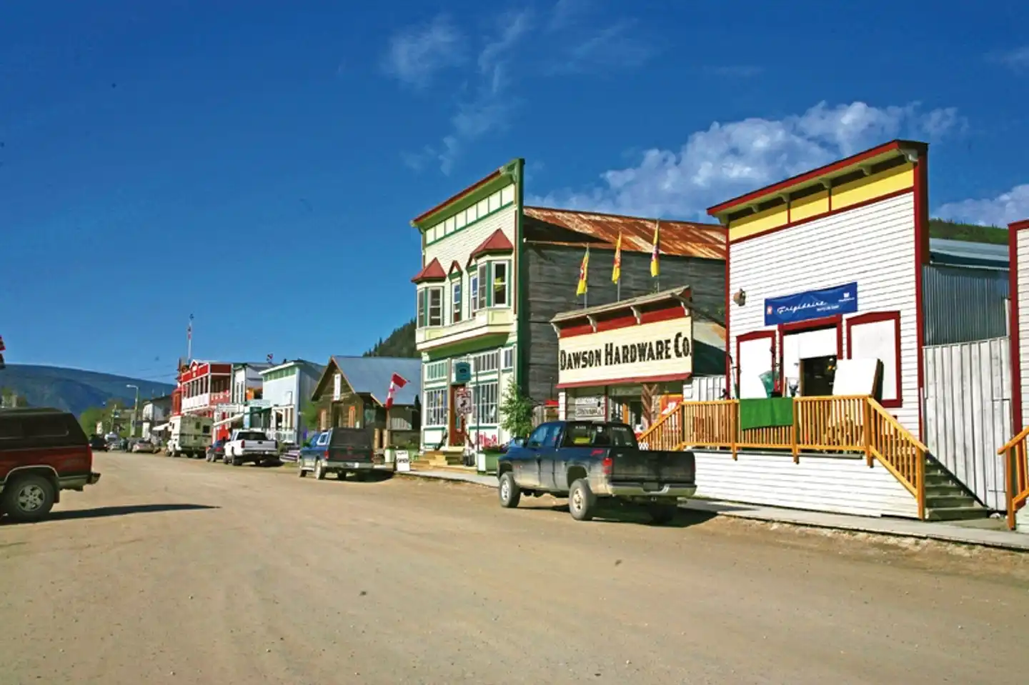 Golden Circle Yukon & Alaska Aussenansicht