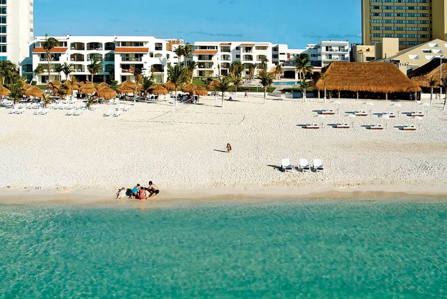 Beachscape Kin Ha Villas & Suites Strand