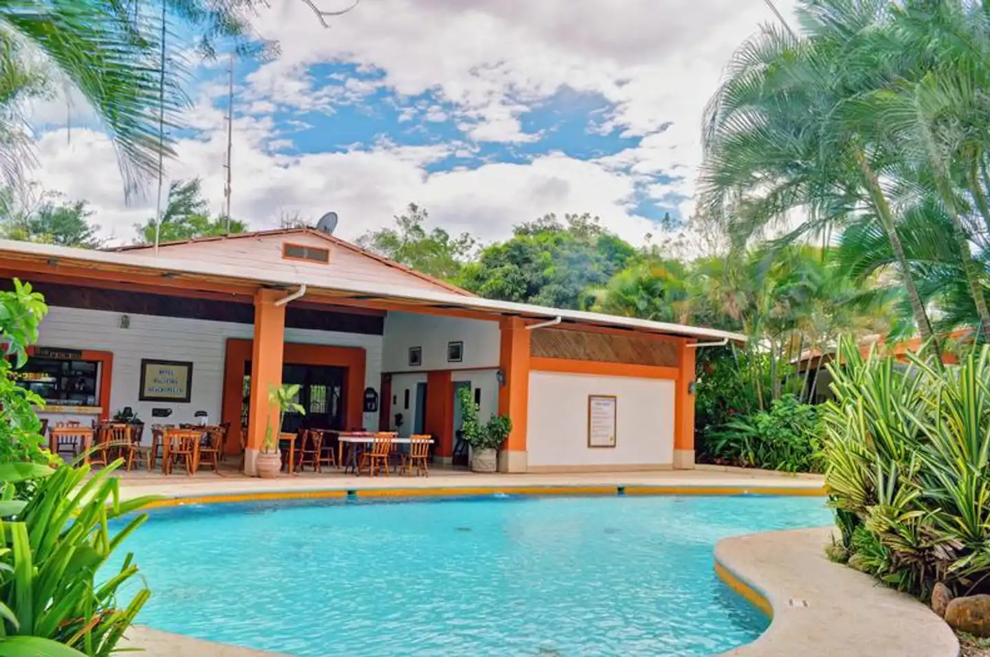 Hacienda Guachipelín Pool