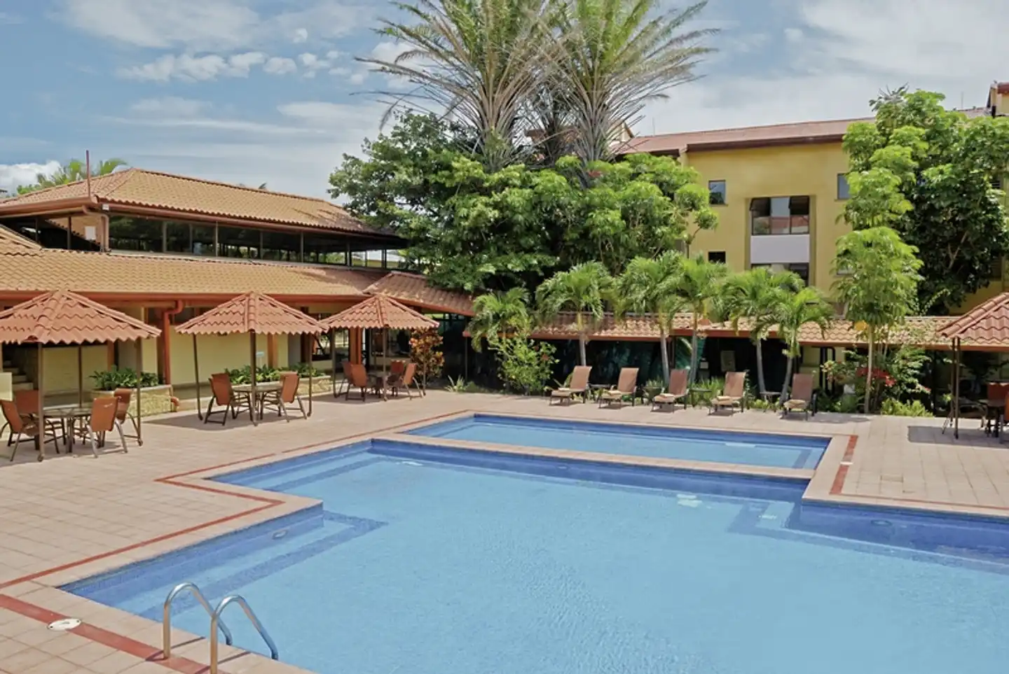Country Inn & Suites by Radisson, San José Aeroporto, Costa Rica Aussenansicht