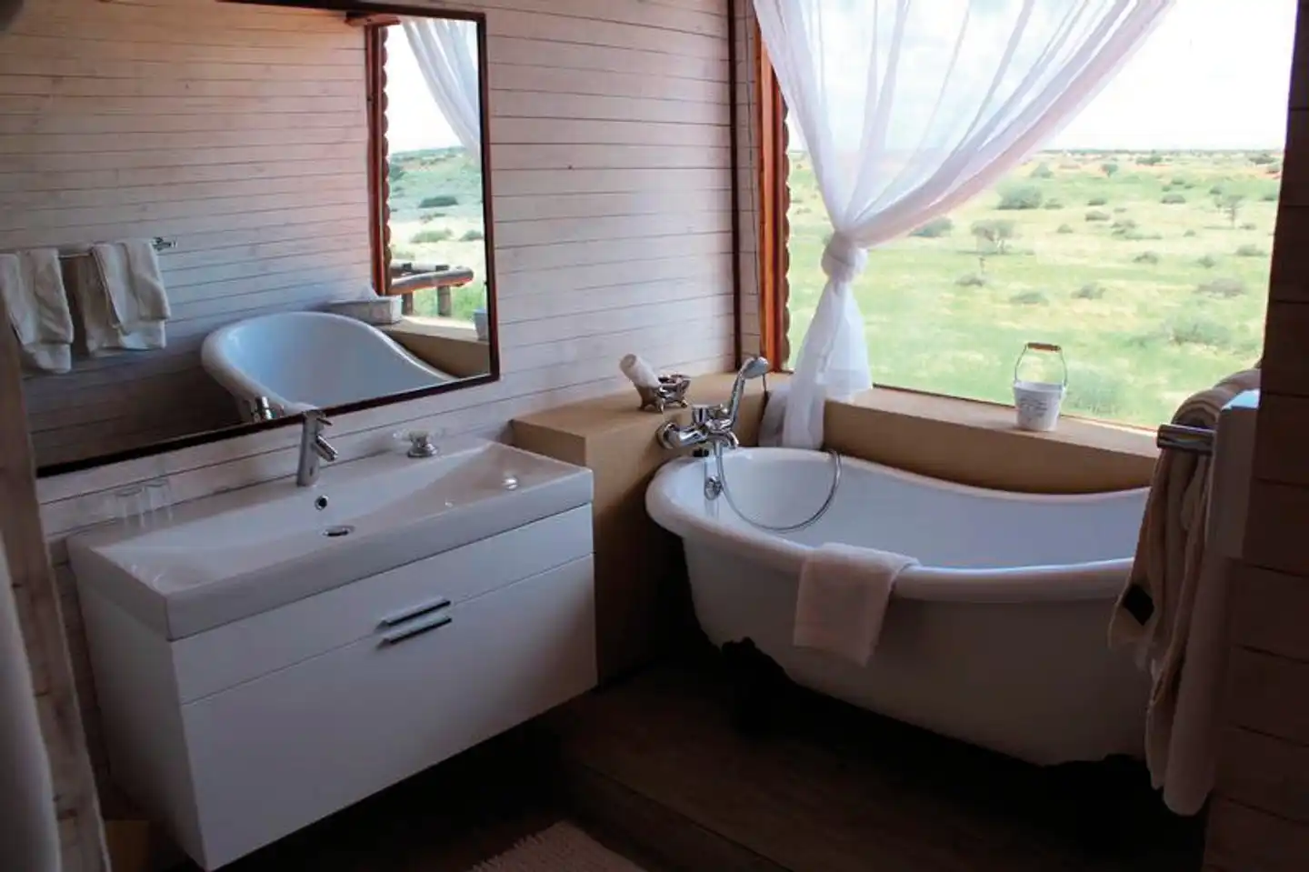 Bagatelle Kalahari Game Ranch Badezimmer
