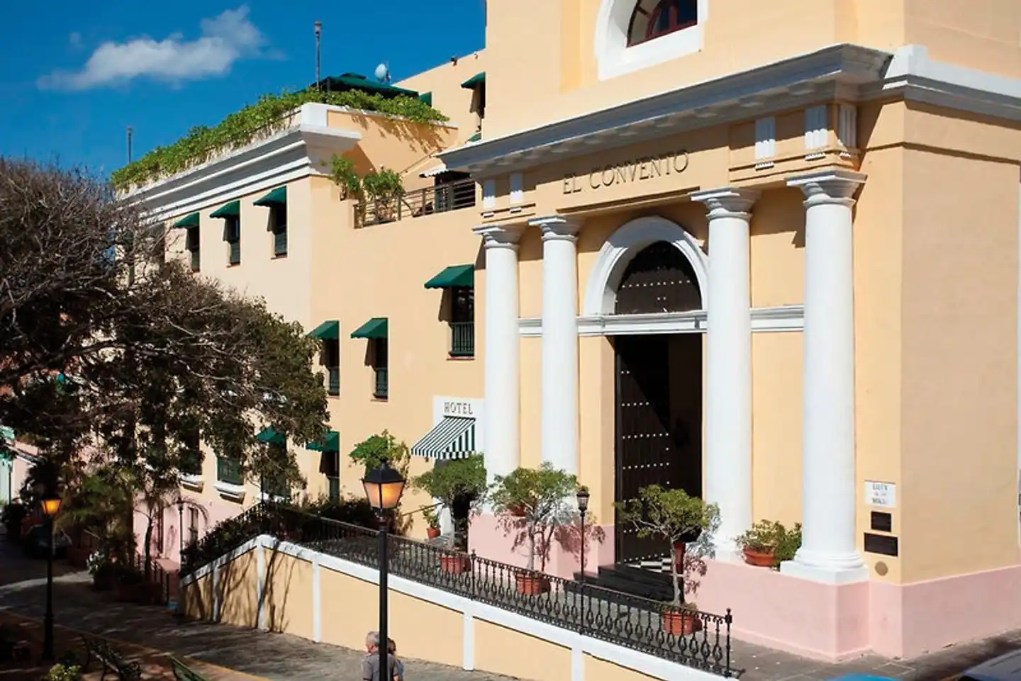 Hotel El Convento Aussenansicht