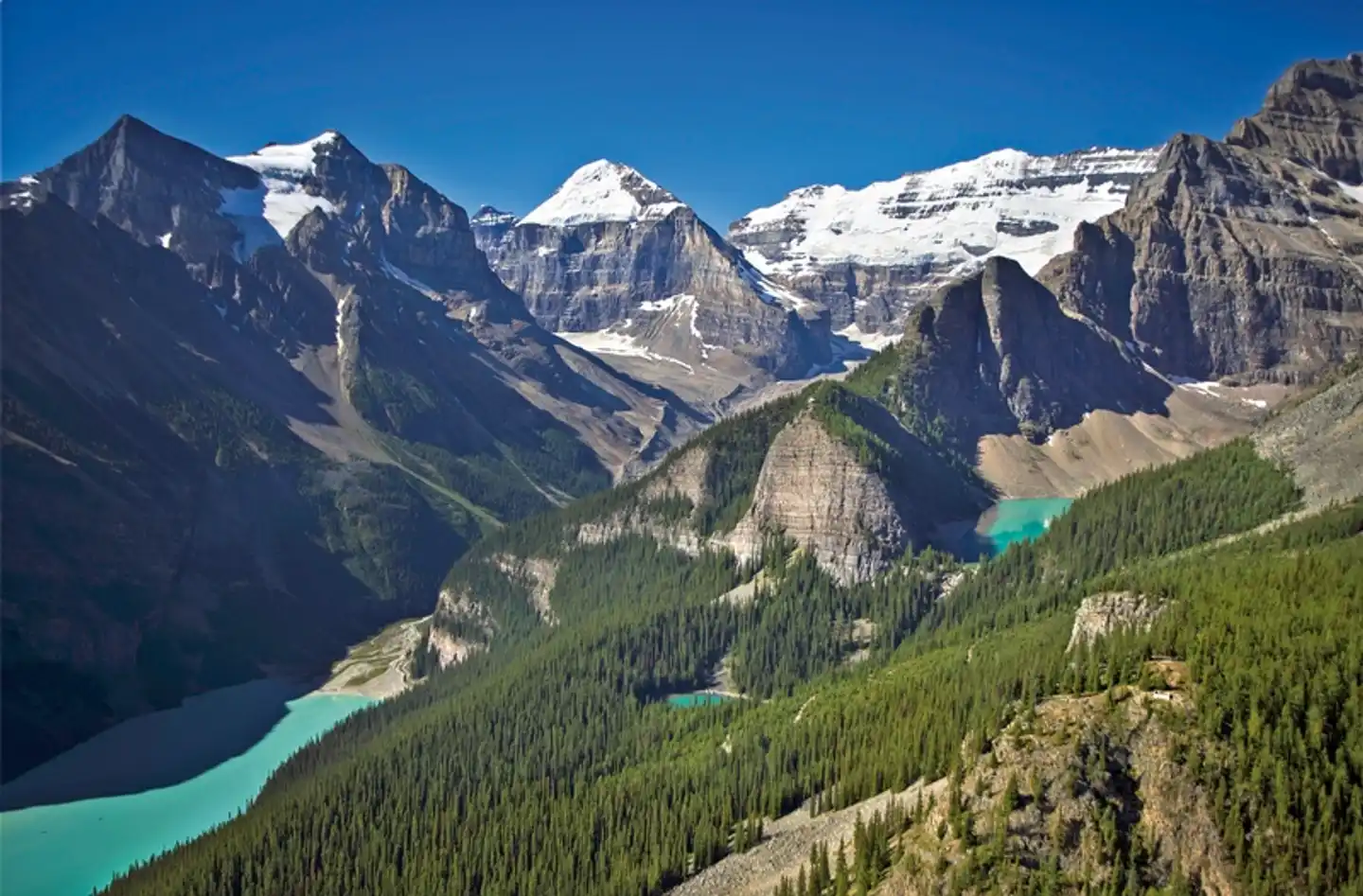 Im Land der Berge und Seen Landschaft