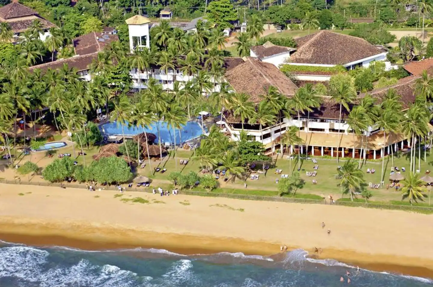 Tangerine Beach Hotel Aussenansicht