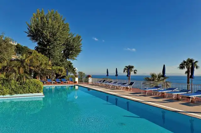 Hotel & Spa Continental Mare Pool