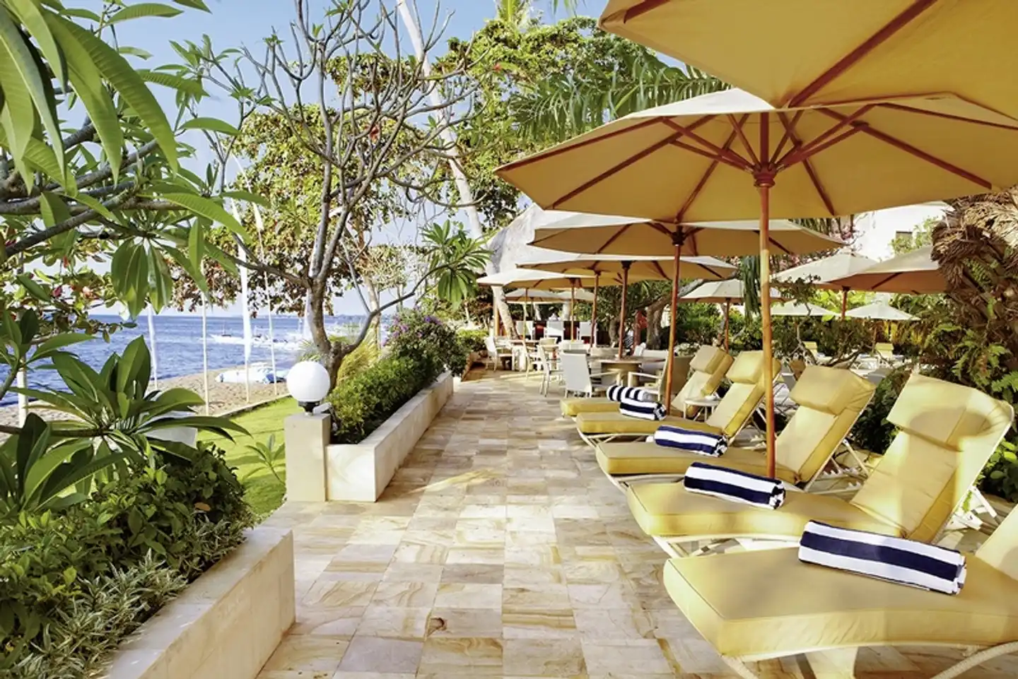 The Lovina TERRACE